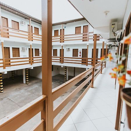Hotel Rios Sao Sebastiao do Passe Екстериор снимка